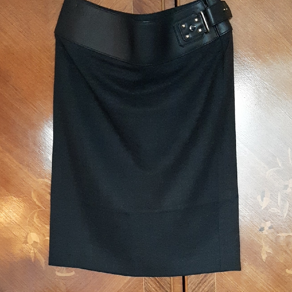 Gucci Tom.Ford Charcoal Gray  slim Wool Skirt Leather & Gold & Silver Band Sz 40